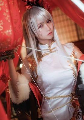 欧美美女艳照_DVD免费全集观看
